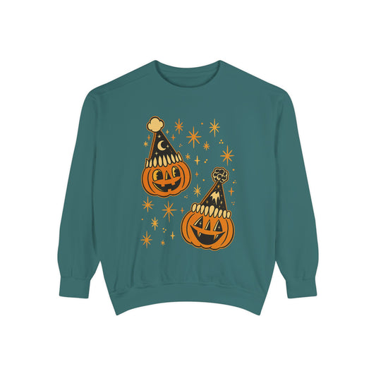 Vintage pumpkin crew